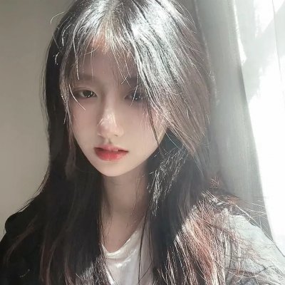 好女三头瞒